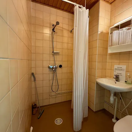 Vaerikaes Puutalokaksio 1-6 Hloelle, Ilm Parkit