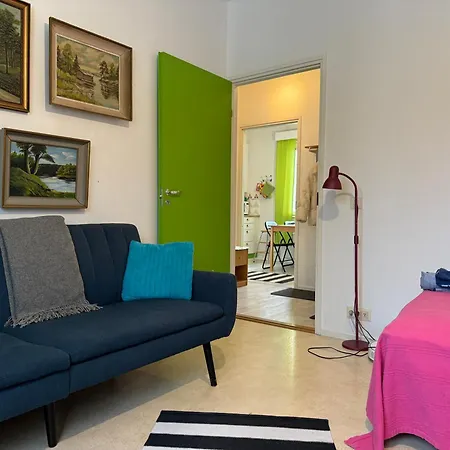 Vaerikaes Puutalokaksio 1-6 Hloelle, Ilm Parkit Apartman *